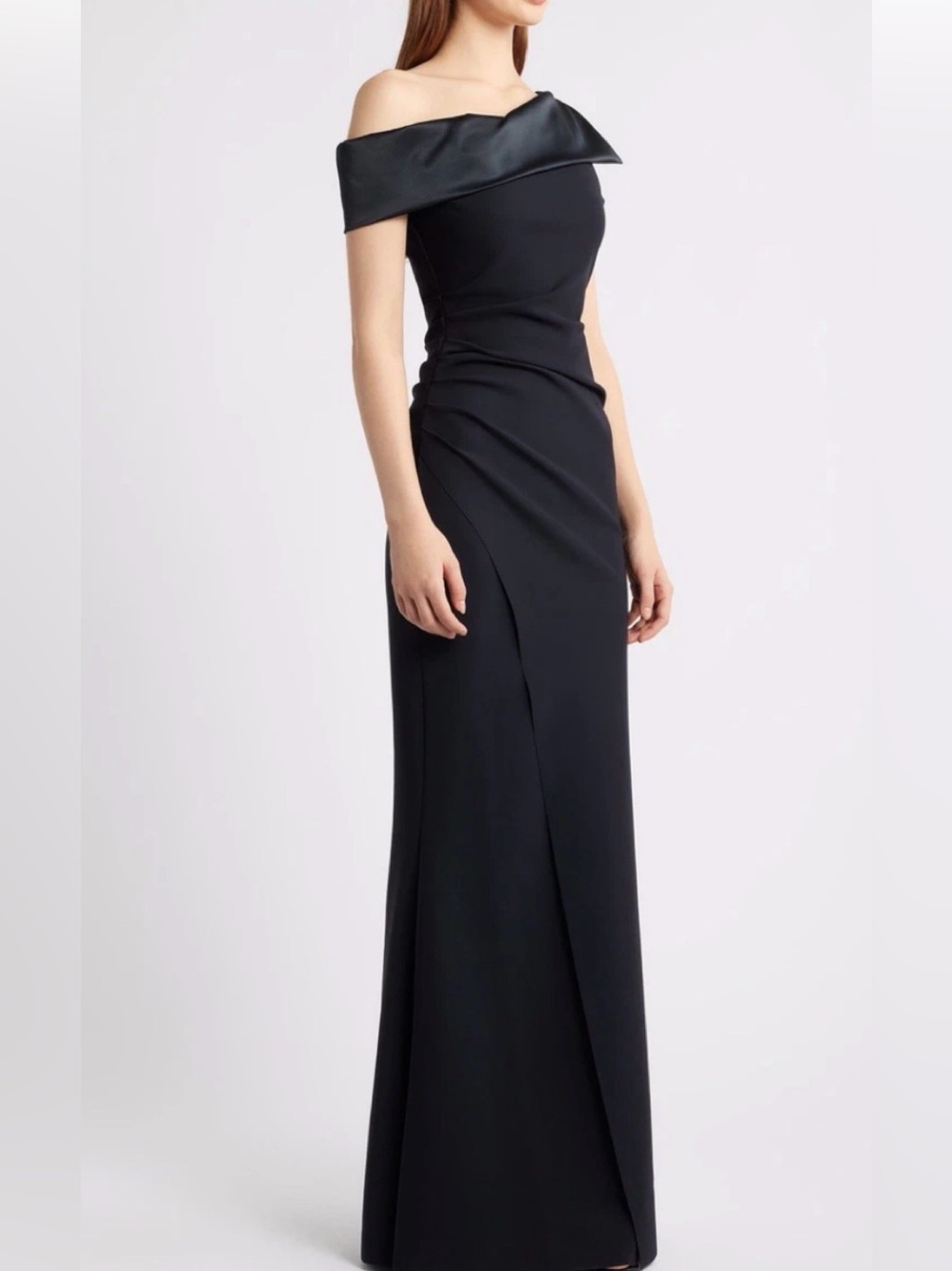 Chiara Boni La petite Robe Koppany Ruched One-Shoulder Jersey Trumpet Gown